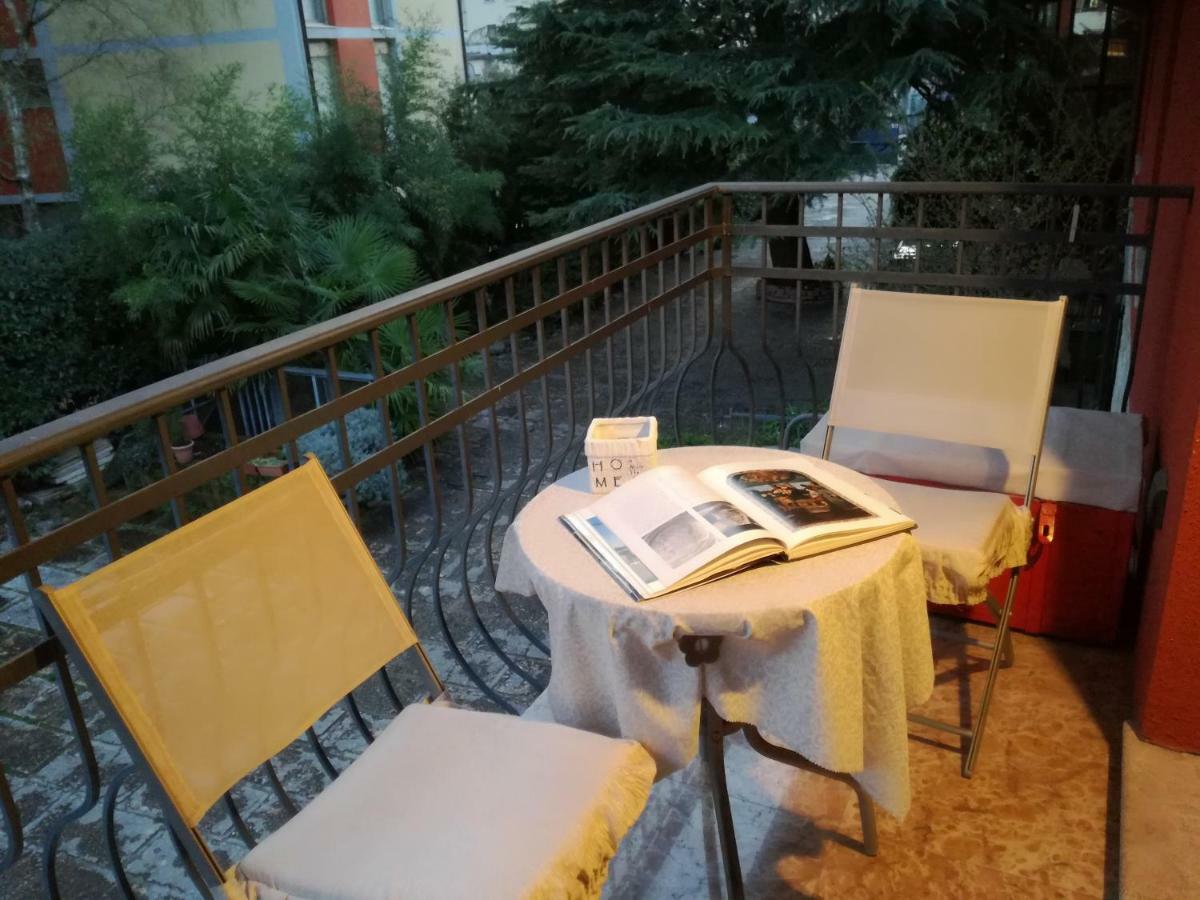 Bed and Breakfast Ai Tre Portoni Trient Exterior foto